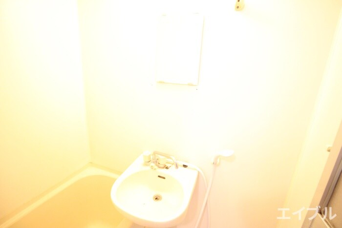 物件内観写真10　(洗面)