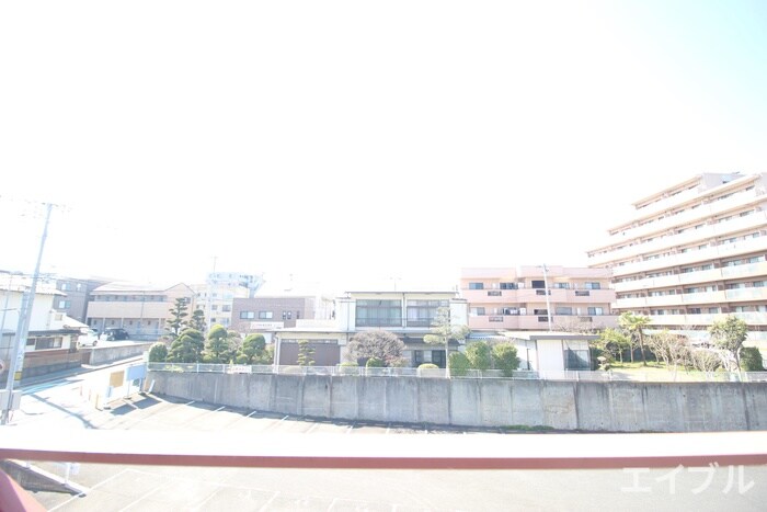 物件内観写真19　(室内からの展望)