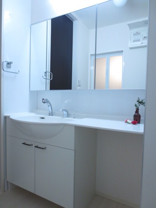 物件内観写真10　(洗面)