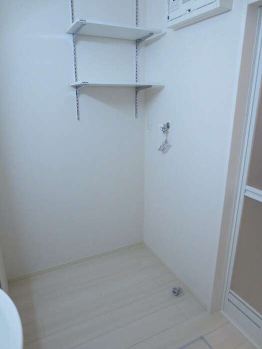 物件内観写真22　(洗濯機置場)