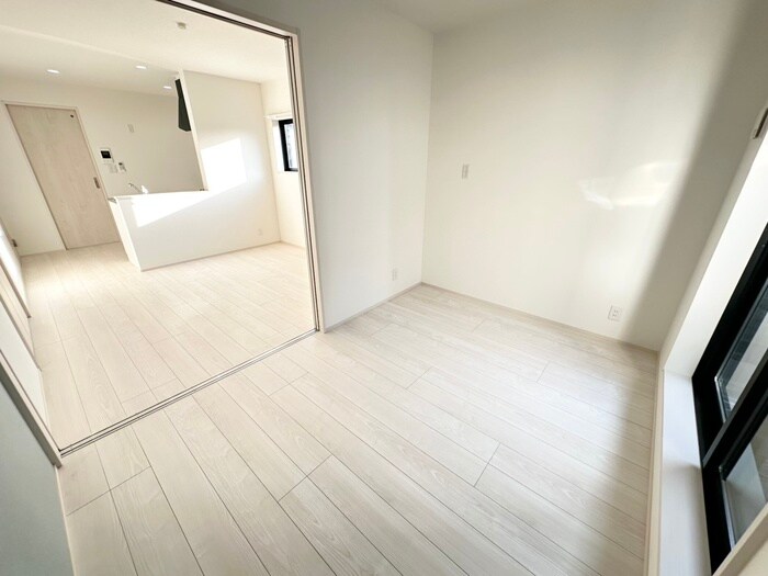 物件内観写真13　(居室)