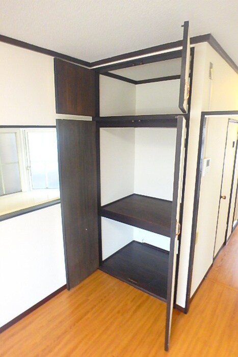 物件内観写真8　(収納)