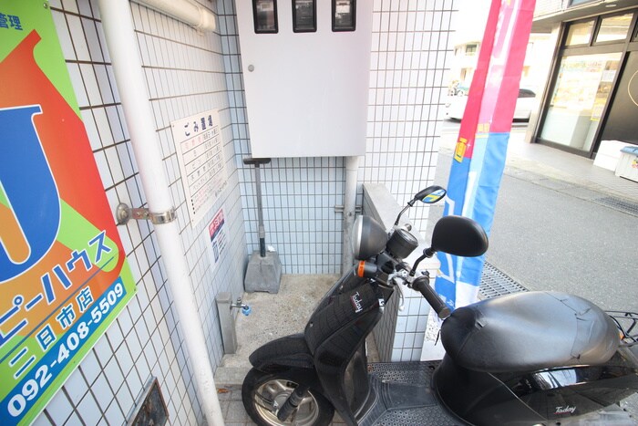 物件外観写真6　(建物設備)