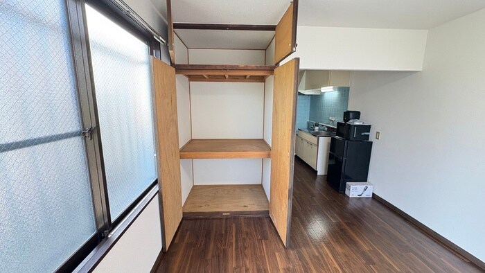 物件内観写真10　(収納)