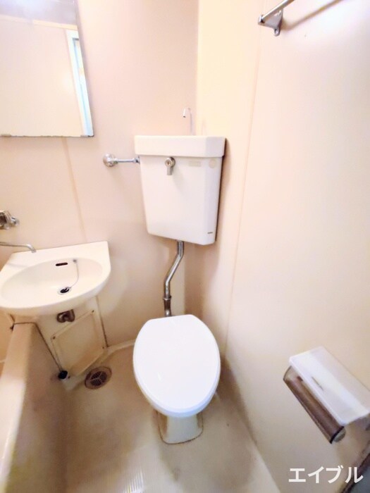 物件内観写真11　(トイレ)