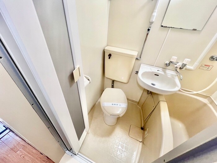 物件内観写真10　(トイレ)