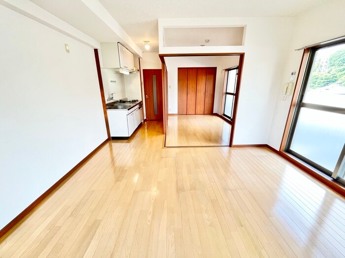 物件内観写真6　(居室)