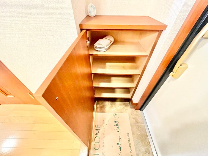 物件内観写真16　(収納)