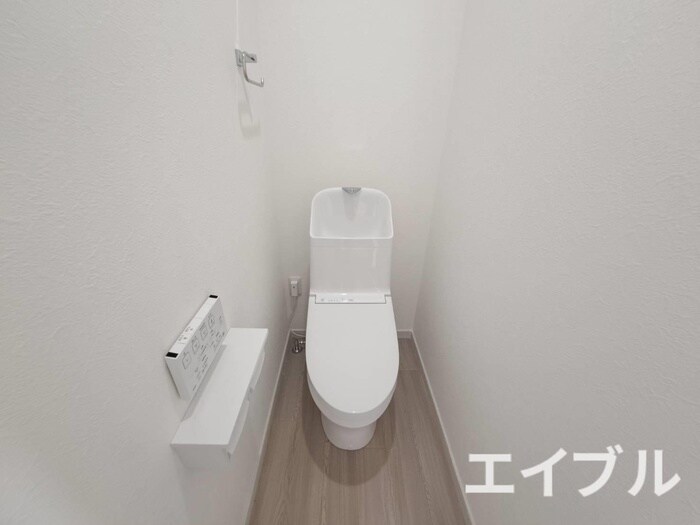 物件内観写真11　(トイレ)