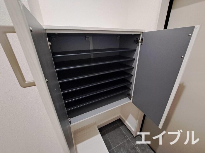 物件内観写真16　(靴箱)