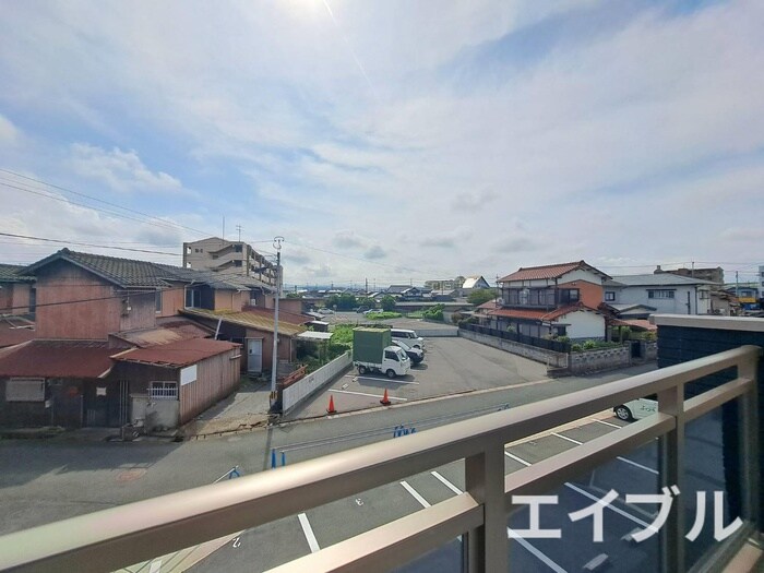 物件内観写真21　(室内からの展望)