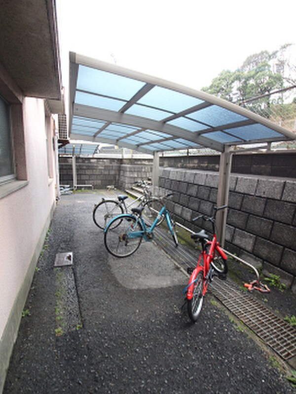 駐輪場