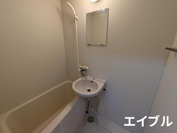 物件内観写真9　(バス／シャワールーム等)