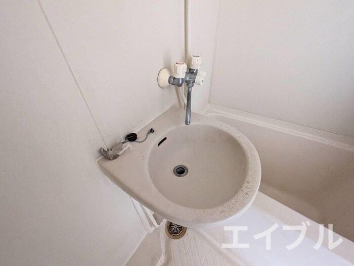 物件内観写真10　(洗面)