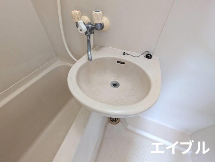 物件内観写真10　(洗面)