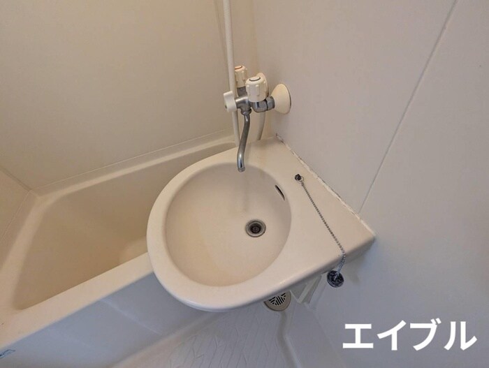 物件内観写真10　(洗面)