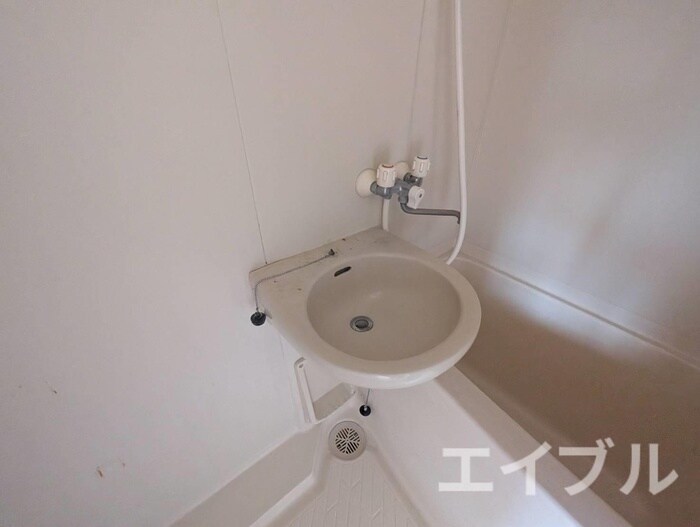 物件内観写真10　(洗面)