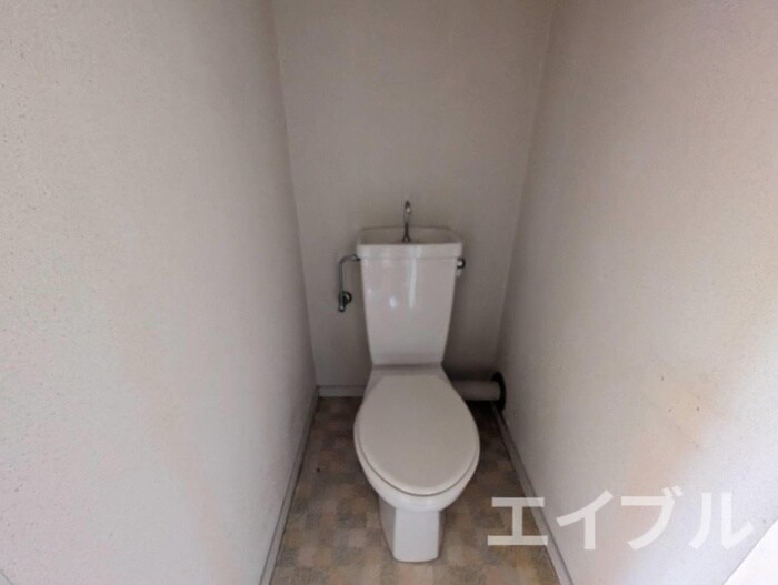 物件内観写真11　(トイレ)