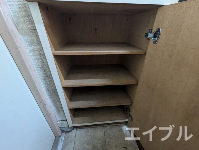 物件内観写真17　(靴箱)