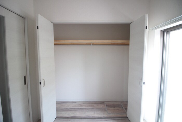 物件内観写真15　(収納)