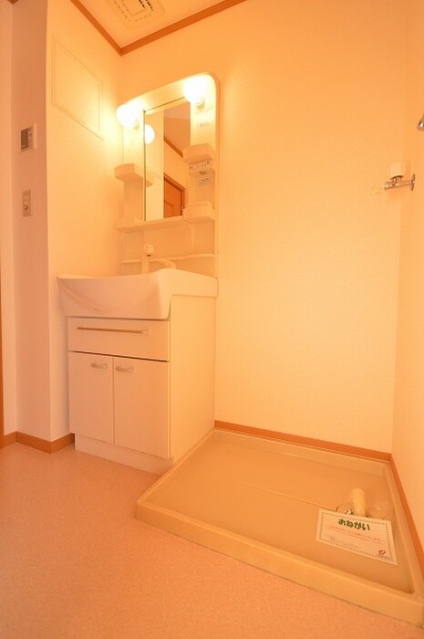 物件内観写真11　(洗面)