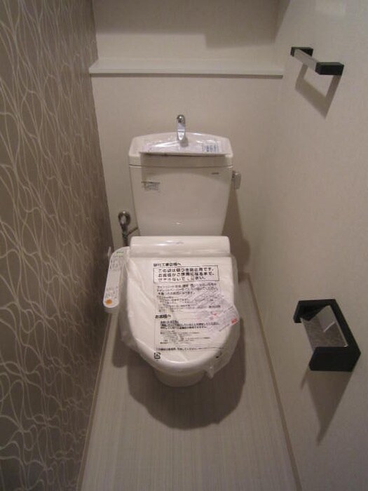 物件内観写真12　(トイレ)