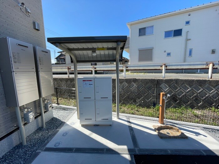 物件外観写真4　(建物設備)