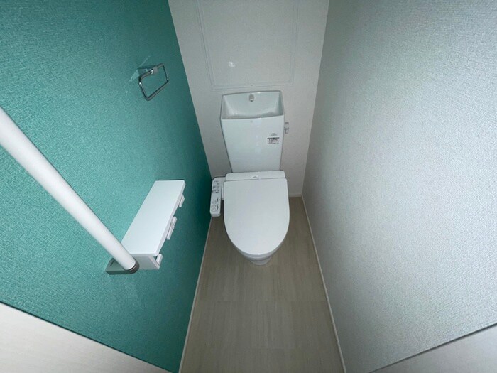 物件内観写真12　(トイレ)