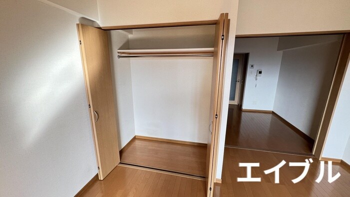 物件内観写真13　(収納)