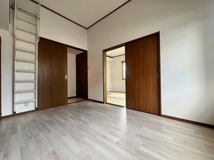 物件内観写真7　(居室)