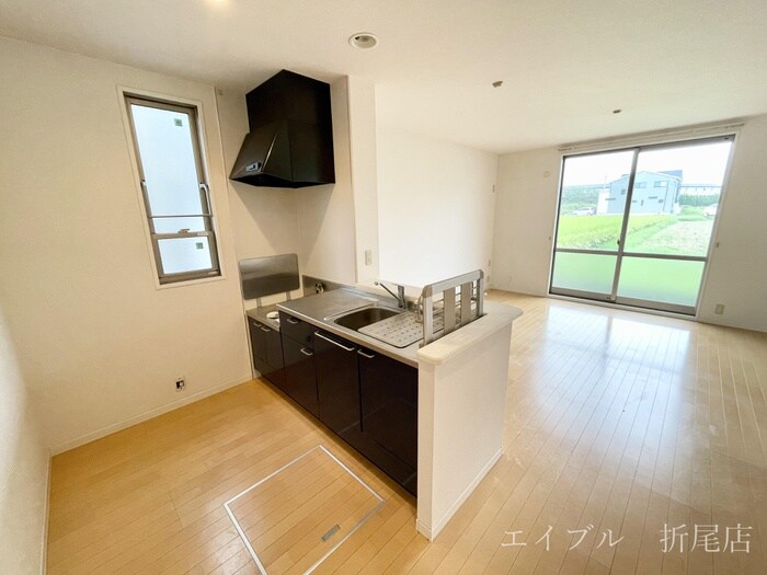 物件内観写真5　(キッチン)