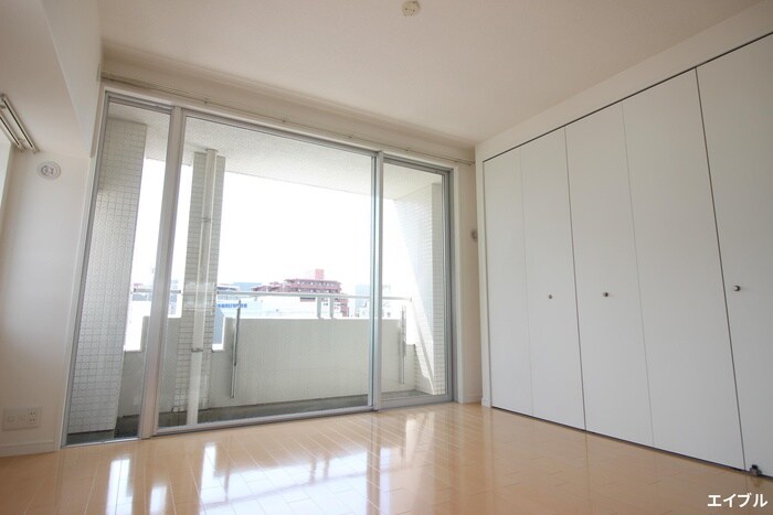 物件内観写真9　(居室)