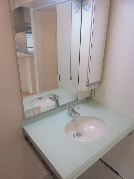 物件内観写真10　(洗面)