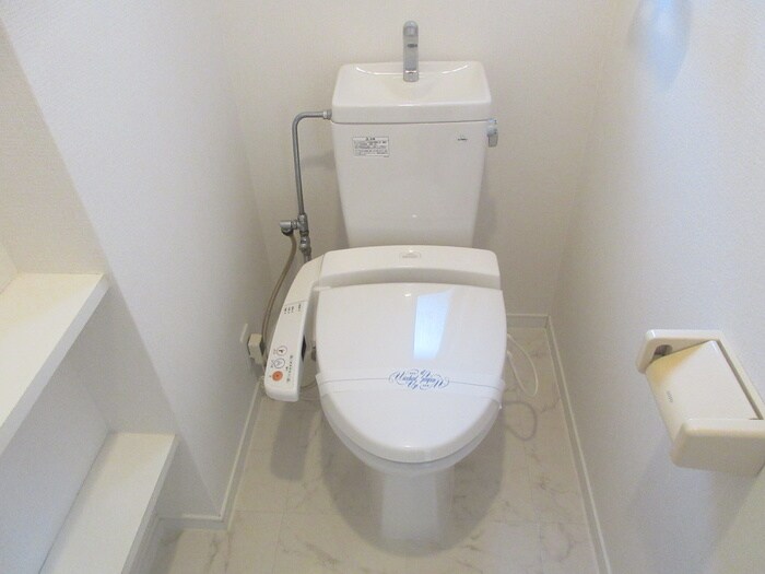 物件内観写真13　(トイレ)