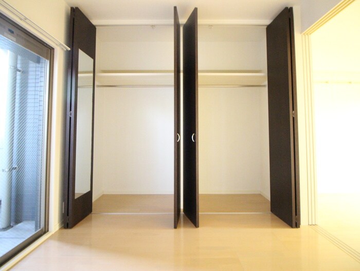 物件内観写真10　(収納)