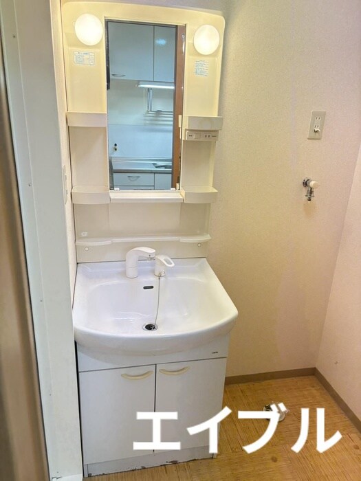 物件内観写真9　(洗面)