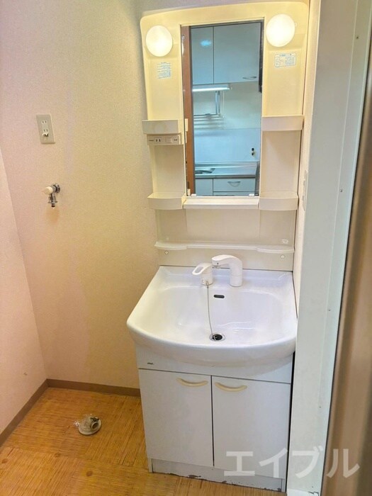 物件内観写真9　(洗面)