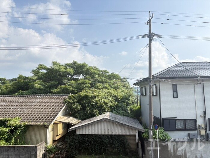 物件内観写真16　(室内からの展望)