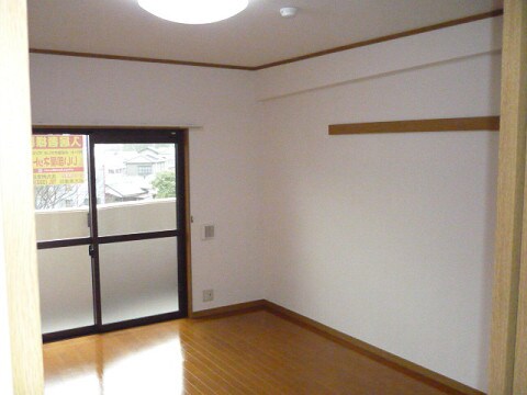 物件内観写真6　(居室)