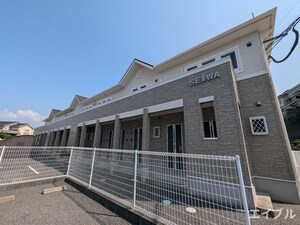 ウェストヴィレッジ下白水外観写真