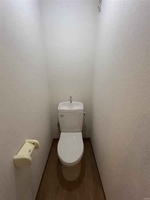 物件内観写真12　(トイレ)