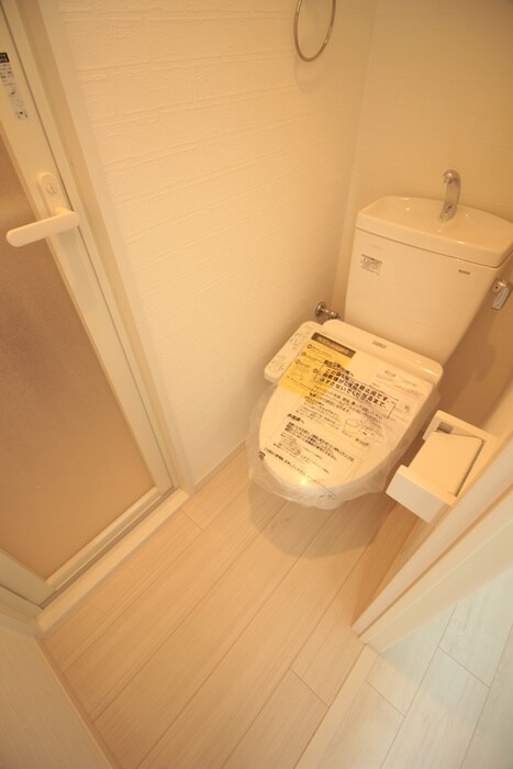 物件内観写真14　(トイレ)