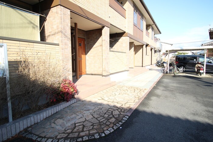 物件外観写真4　(外観写真)