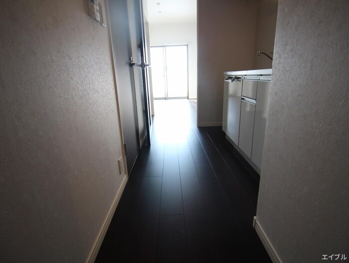 物件内観写真18　(廊下)