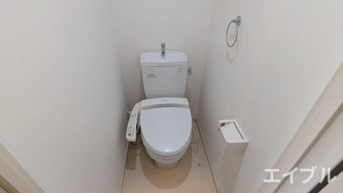 物件内観写真11　(トイレ)