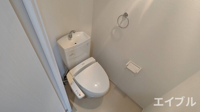 物件内観写真11　(トイレ)