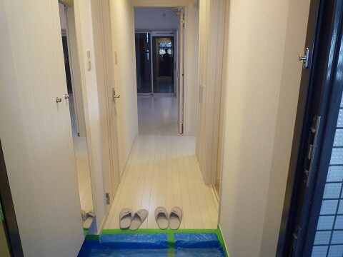 物件内観写真7　(玄関)