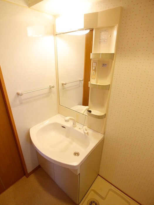 物件内観写真11　(洗面)