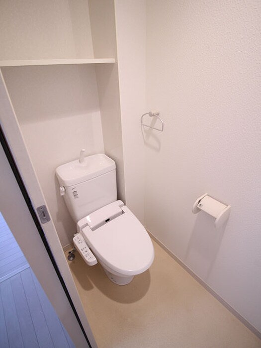 物件内観写真12　(トイレ)