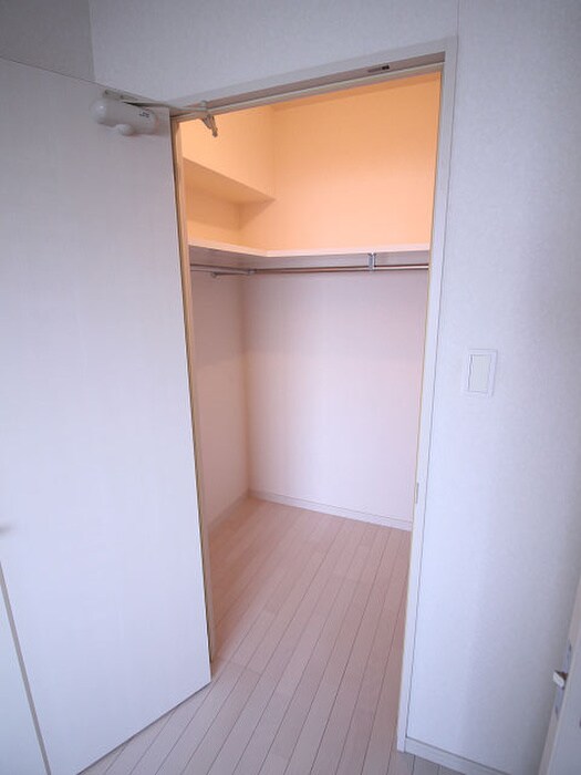 物件内観写真14　(収納)